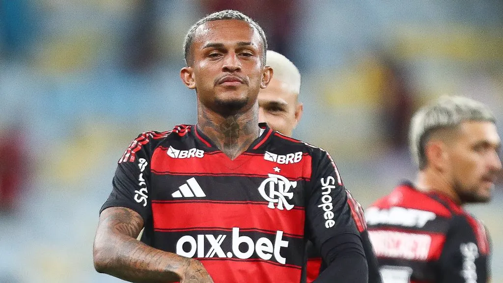 Wesley vem cada vez mais mostrando sua força em campo