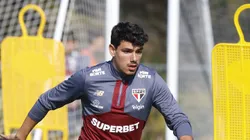 Moreira durante treinamento do SPFC em Orlando, nos EUA.