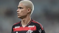 Luiz Araújo não deixou quieto a provocação de Mano - Foto: Thiago Ribeiro/AGIF