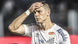 Atacante tem o futuro incerto - Foto: Reinaldo Campos/AGIF.