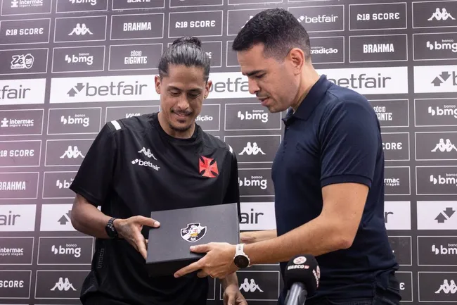 Marcelo Sant’Ana na apresentação de Mauricio Lemos. Fotos: Dikran Sahagian/Vasco.