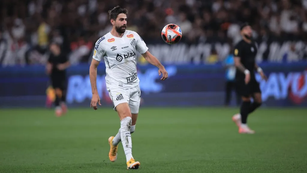 Luan Peres perdeu espaço no Peixe - Foto: Ettore Chiereguini/AGIF.