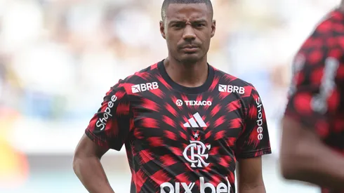 De La Cruz jogador do Flamengo durante partida contra o Botafogo no estádio Mangueirão pelo campeonato Supercopa 2025. Foto: Fernando Torres/AGIF