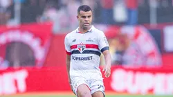 Alisson jogador do São Paulo durante partida contra o Vitoria no estádio Barradão pelo campeonato Brasileiro A 2024.