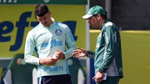 Piquerez teve conversa com Piquerez e definiu uruguaio como titular diante do Corinthians
