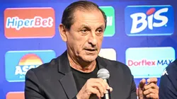 Ramón Díaz aparece como uma opção para comandar o Santos