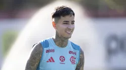 Pulgar durante treinamento do Rubro-Negro