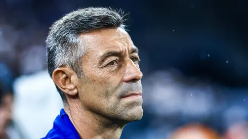 Pedro Caixinha muda time titular do Peixe.
