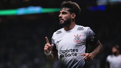 Yuri Alberto comemorando gol diante do Palmeiras pelo Campeonato Paulista 2025. Foto: Ettore Chiereguini/AGIF