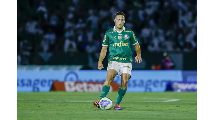 Fabinho jogador do Palmeiras durante partida contra o Atlético-MG no estádio Brinco de Ouro pelo campeonato Brasileiro A 2024