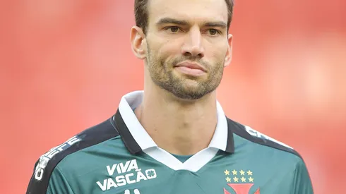 Léo Jardim tem a posposta de renovação do Vasco em mãos desde janeiro