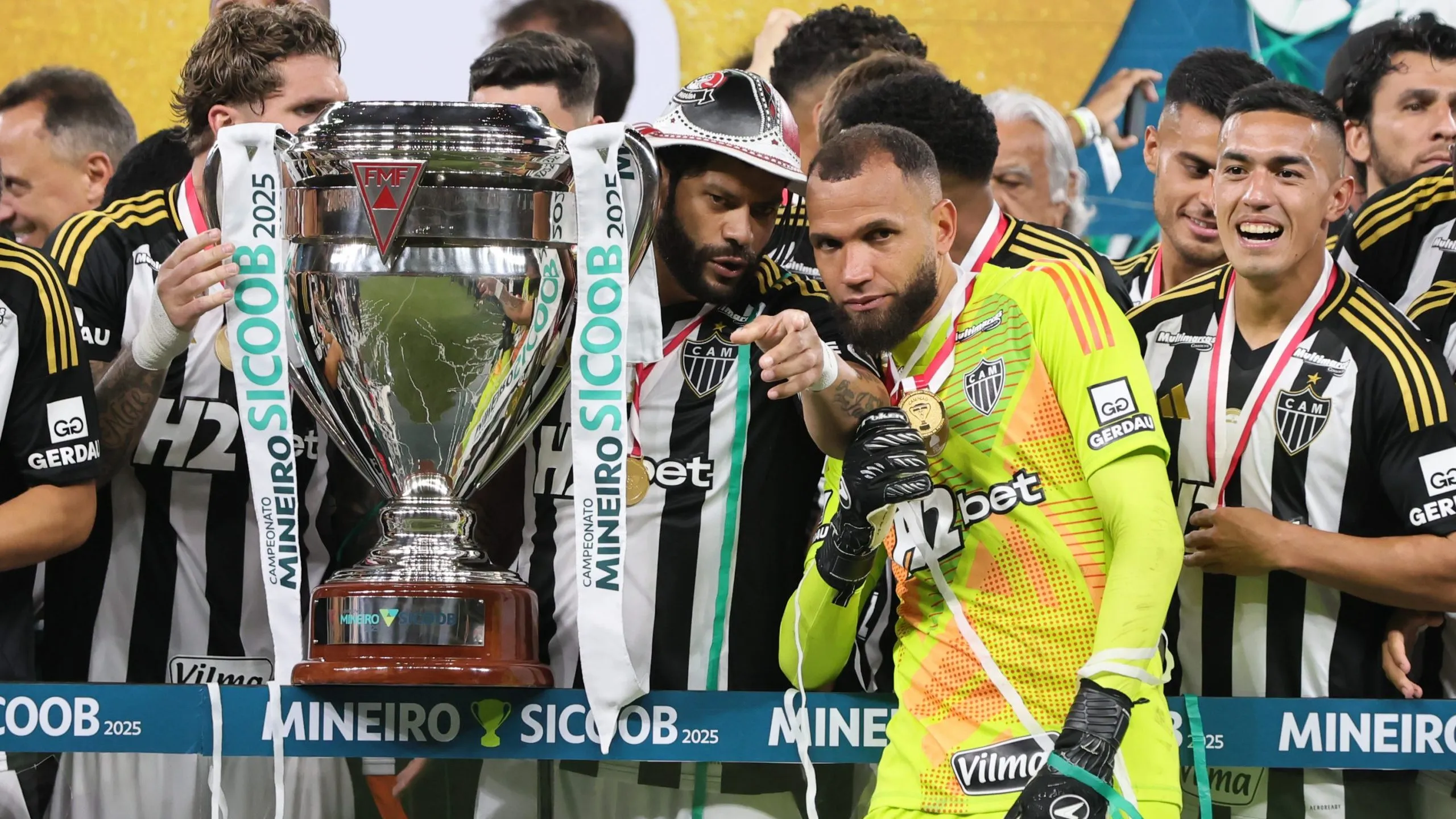 Hulk aparece para levantar título do Campeonato Mineiro. Foto: Gilson Lobo/AGIF