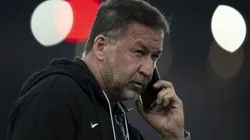 Augusto Melo segue respaldando o trabalho de Fabinho, mesmo com a "fritura" nos bastidores.