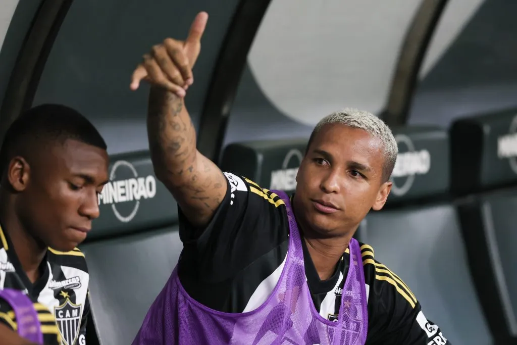 Deyverson se tornou reserva em 2025. Foto: Gilson Lobo/AGIF