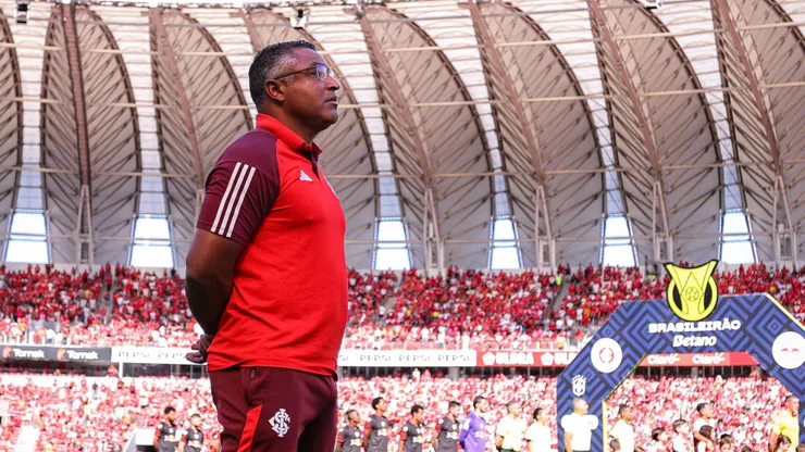 Roger Machado técnico do Internacional - Foto: Maxi Franzoi/AGIF