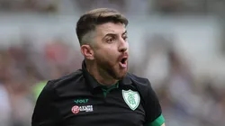 William Batista reclamando durante os 90 minutos.