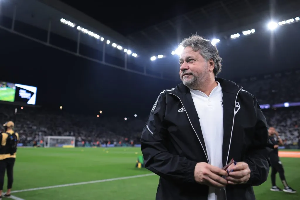 Casares quer um substituto para Lucas Moura no São Paulo Foto: Ettore Chiereguini/AGIF