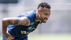 Neymar durante treino no CT Rei Pelé