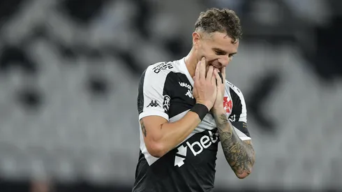 Pablo Vegetti em ação pelo Vasco - Foto: Thiago Ribeiro/AGIF