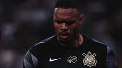 Carlos Miguel saiu de forma polêmica do Corinthians.