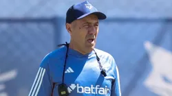 Leonardo Jardim durante treinamento no CT Toca II.