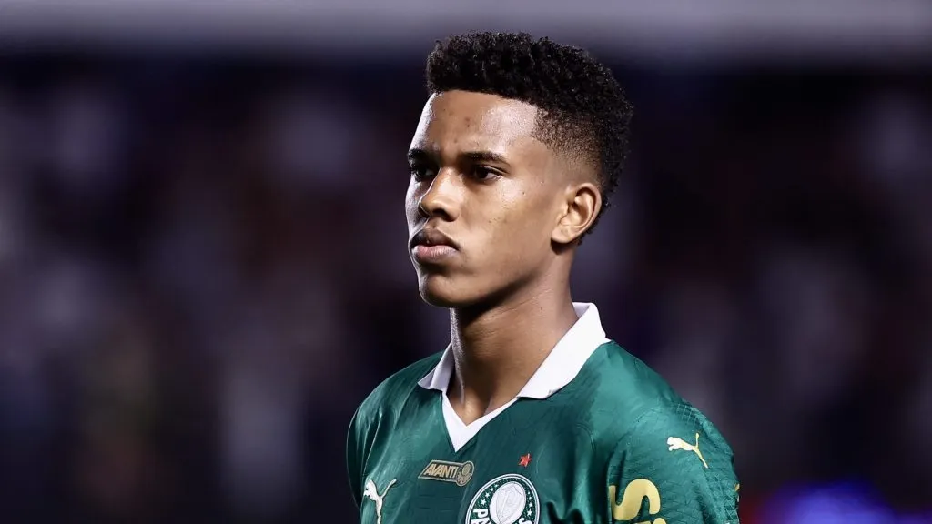 Jovem atacante foi assunto durante o clássico