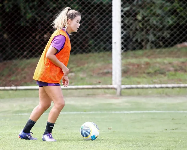 Tamires, craque do Corinthians durante último treino coletivo antes da final da Supercopa Feminina. Foto: Rodrigo Gazzanel/Corinthians