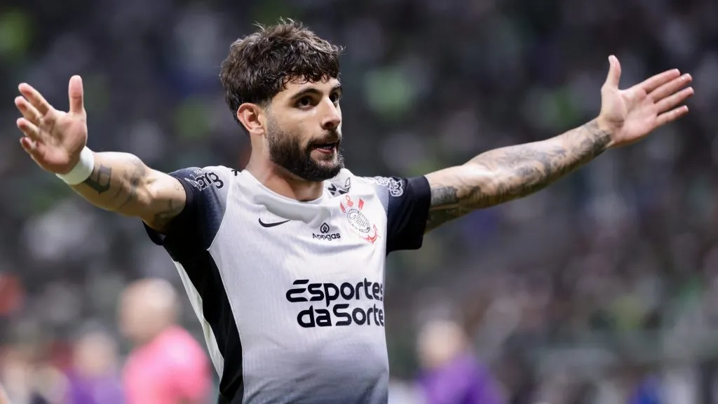 Yuri Alberto comemorando. Foto: Marcello Zambrana/AGIF