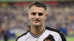 Vegetti, jogador do Vasco, deixa o campo após partida contra o Madureira, pelo Campeonato Carioca. Foto: Antonio Pereira/AGIF.