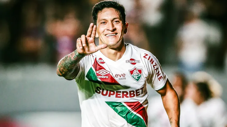 Germán Cano em campo pelo Fluminense - Foto: Giancarlo Santorum/AGIF