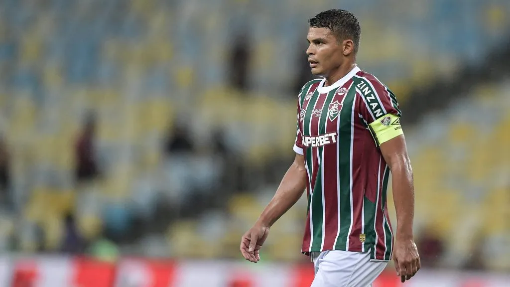 Thiago Silva jogador do Fluminense durante partida contra o Flamengo no estádio Maracanã pelo campeonato Carioca 2025. Foto: Thiago Ribeiro/AGIF
