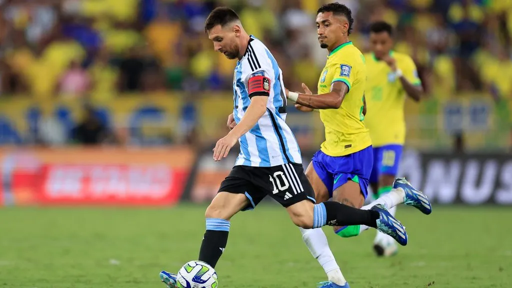 Messi contra a Seleção Brasileira