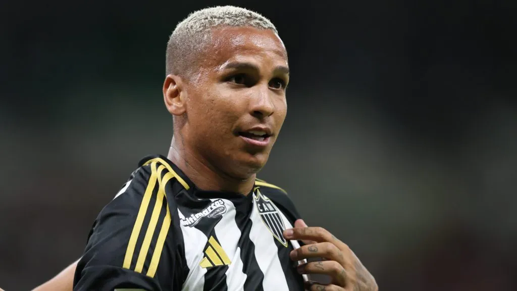 Deyverson - Foto: Gilson Lobo/AGIF.