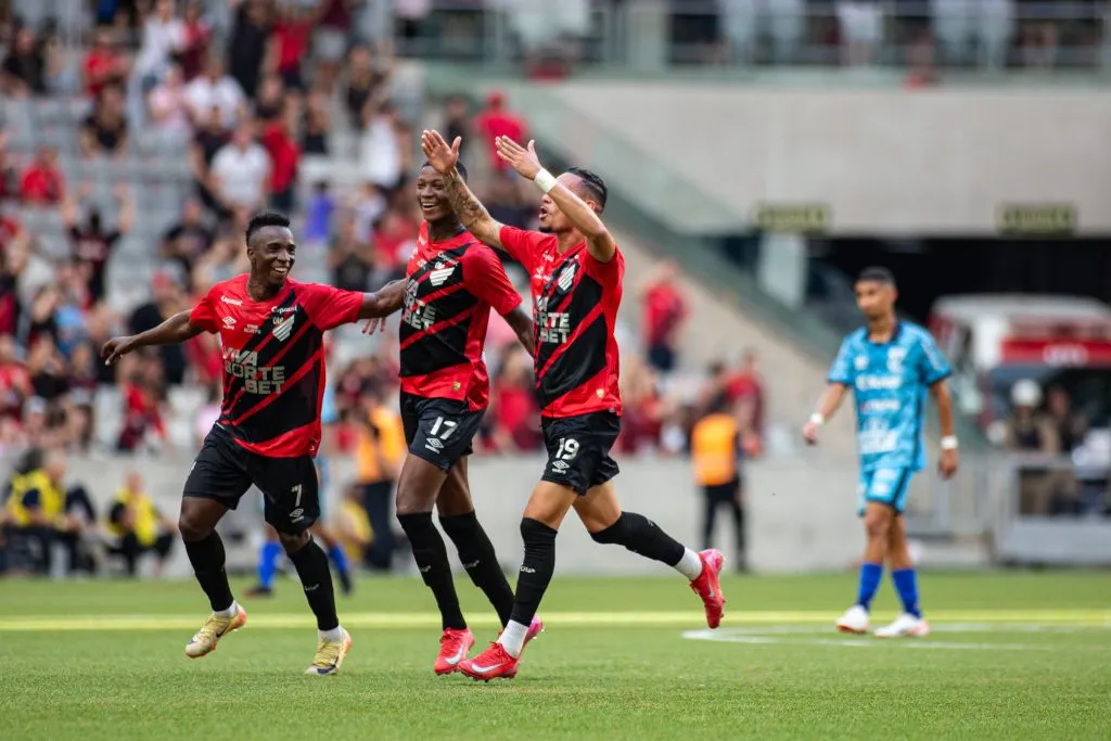 Foto: Luis Garcia/AGIF