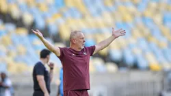 Mano Menezes técnico do Fluminense durante partida contra o Nova Iguaçu no estádio Maracanã pelo campeonato Carioca 2025. Foto: Thiago Ribeiro/AGIF