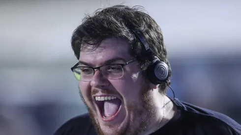 Casimiro vai transmitir Super Mundial de Clubes da FIFA para o Brasil