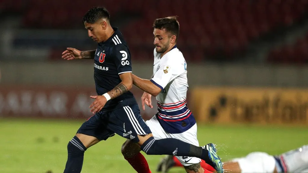 Universidad de Chile na Libertadores. Foto: Esteban Felix - Pool/Getty Images