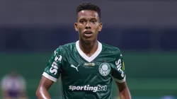 Estêvão em ação pelo Palmeiras - Foto: Marcello Zambrana/AGIF
