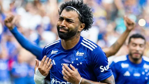 Gabigol comemorando gol durante partida entre Cruzeiro e América-MG, no Mineirão, pelo Campeonato Mineiro.