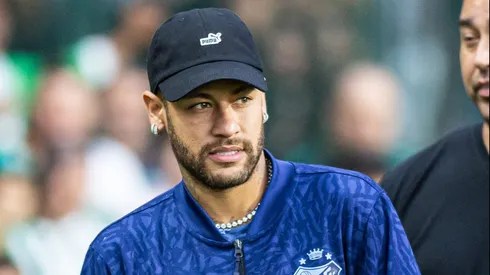 Neymar pode ter retorno adiado.