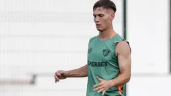 Lavega durante treinamento pelo Fluminense - Foto: Lucas Merçon/Fluminense