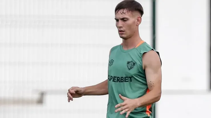 Lavega durante treinamento pelo Fluminense - Foto: Lucas Merçon/Fluminense