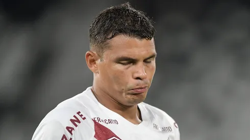 RJ - RIO DE JANEIRO - 29/01/2025 - CARIOCA 2025, BOTAFOGO X FLUMINENSE - Thiago Silva jogador do Fluminense durante partida contra o Botafogo no estadio Engenhao pelo campeonato Carioca 2025.