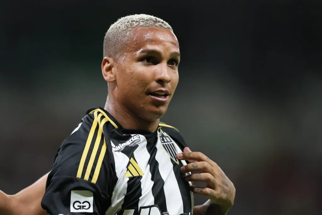 Deyverson em campo pelo Atlético-MG – Foto: Gilson Lobo/AGIF