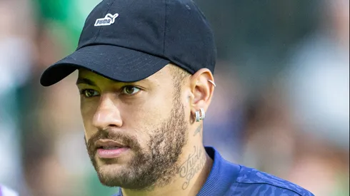 Neymar também tem futuro indefinido no Santos.