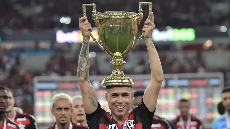 Mesmo campeão, cofres do Flamengo ficaram inalterados