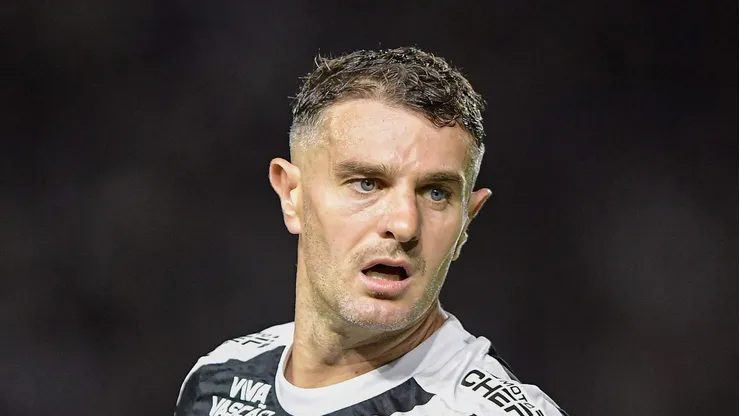 Vegetti, do Vasco
