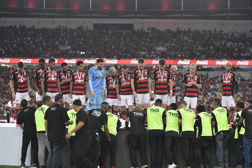 Jogadores do Flamengo comemoraram o título. Foto: Thiago Ribeiro/AGIF
