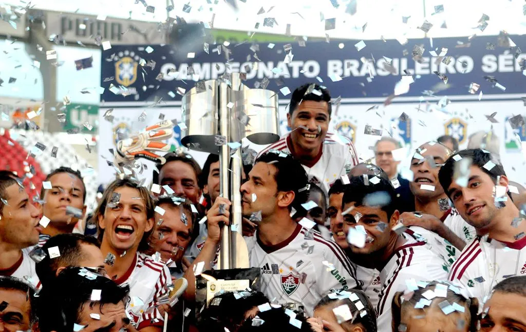 Fluminense comemorando título do Campeonato Brasileiro em 2012 – Foto: Reprodução