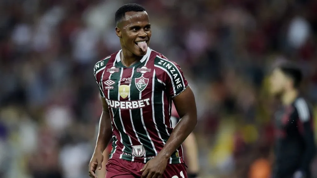 Jhon Arias jogador do Fluminense comemora seu gol durante partida contra o Flamengo,Foto: Alexandre Loureiro/AGIF
